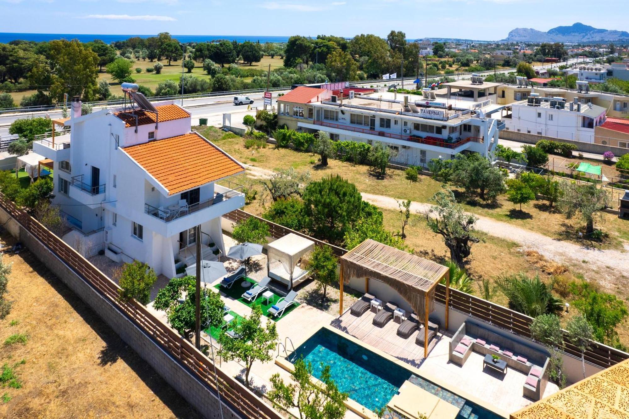 Afantou Golf Luxury Villa エクステリア 写真